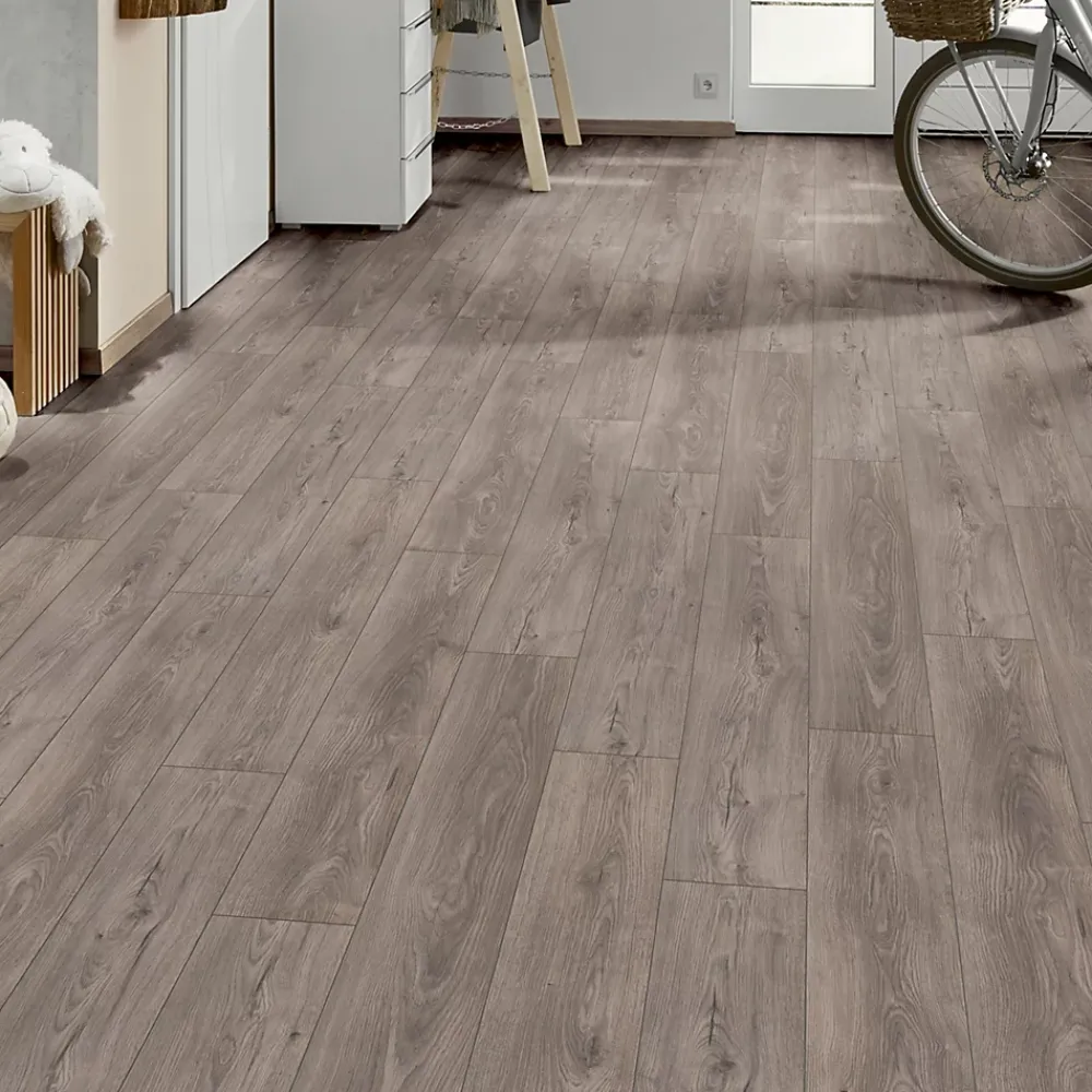 Forestea Sol stratifié effet parquet ép 8 mm Twilight Sterling Oak boite de 9 lames soit 2,22 m2 KO Supernatural Classic K482- Sol Stratifié