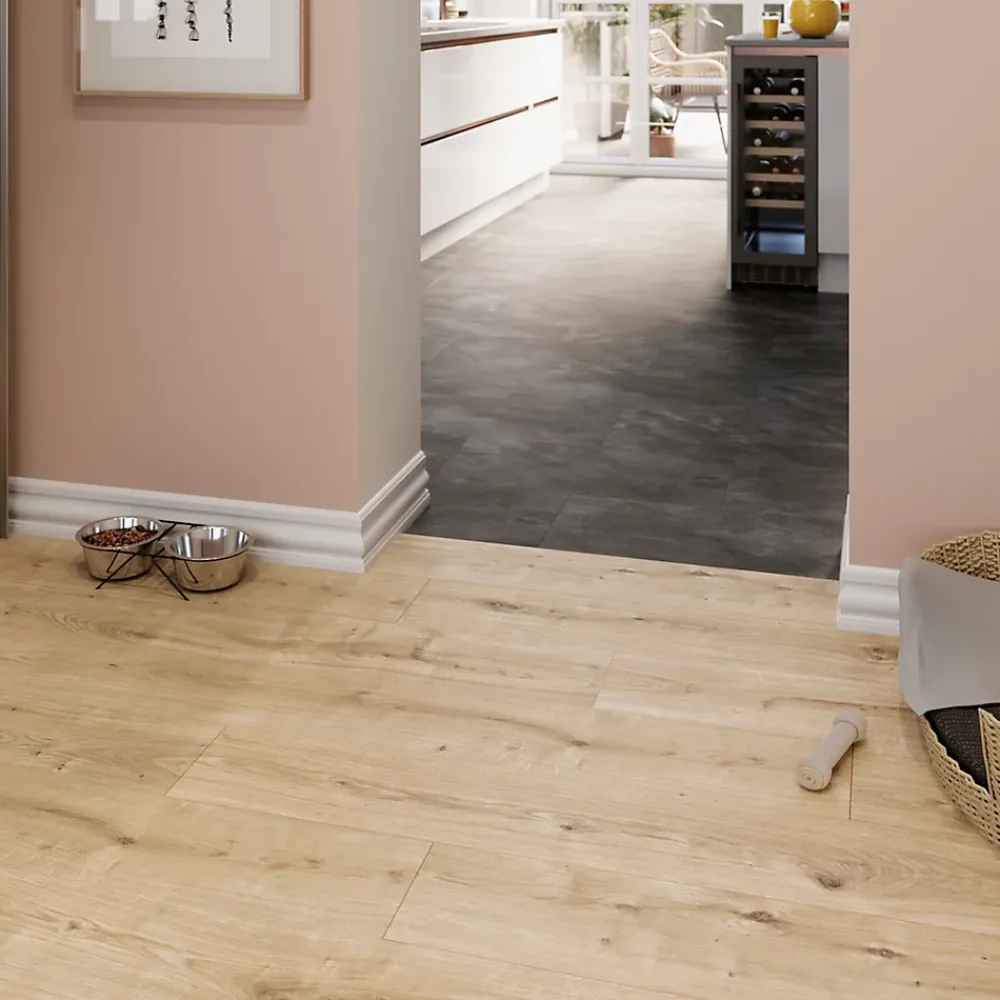 GoodHome Sol stratifié Rowley , passage élevé AC4, effet chêne, L.129,2 cm x l.19,3 cm x ép.8 mm, résistant à l'eau- Sol Stratifié