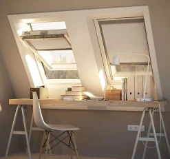 Avosdim Store De Fenêtre De Toit<Store isolant compatible fenêtre de toit VELUX pour dimension MK04 - Gris