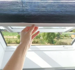 Avosdim Store Moustiquaire Plissé pour Fenêtre de Toit - L120 x H160cm- Moustiquaire Pour Fenêtre