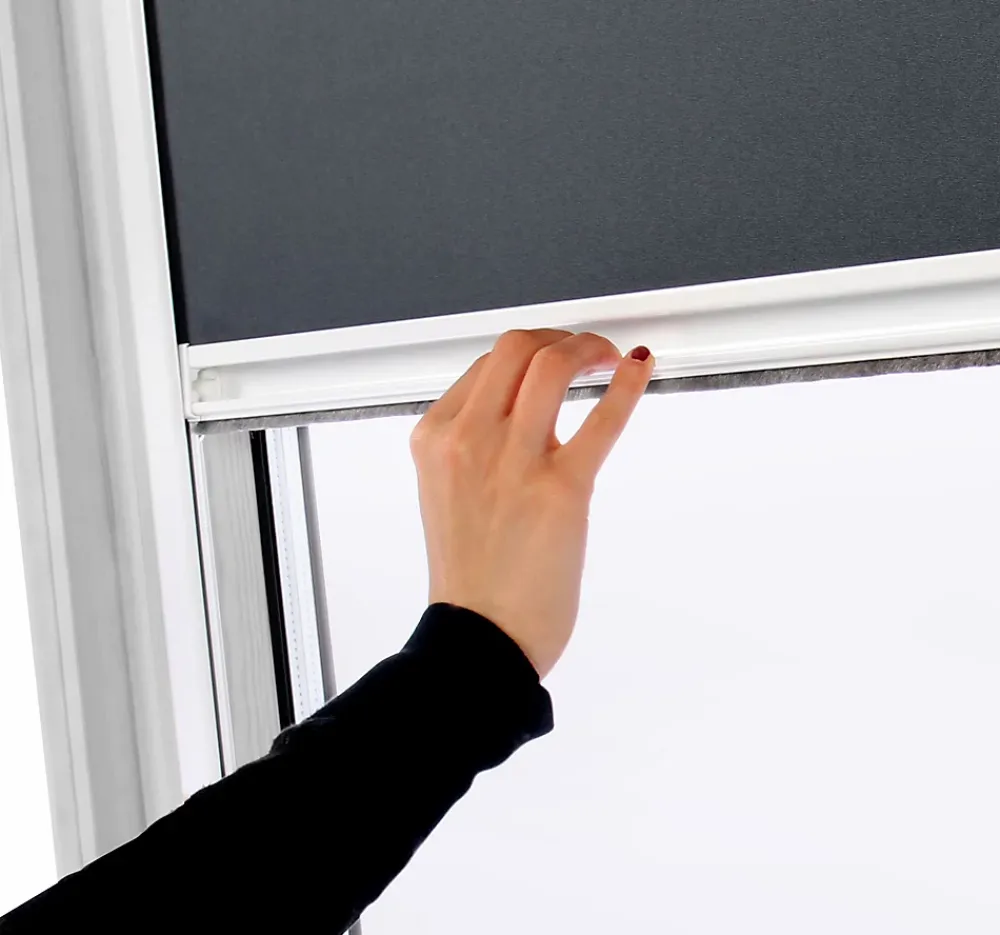 Avosdim Store De Fenêtre De Toit<Store occultant compatible fenêtre de toit VELUX pour dimension MK08 - Blanc