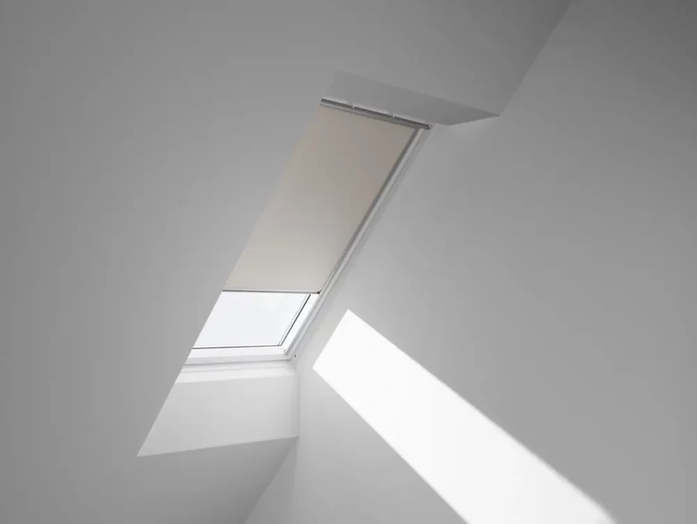 Velux Store occultant fenêtre de toit DKL M04 beige- Store De Fenêtre De Toit