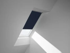 Velux Store occultant fenêtre de toit DKL SK08 marine- Store De Fenêtre De Toit