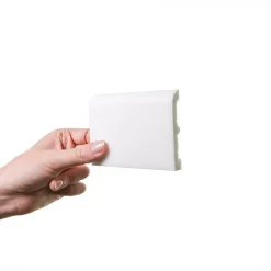 Orac Decor SX183 CASCADE Plinthe 7,5x1,3x10cm (h x p x L) - plinthe décorative polymère Carton 8 pièces / RAL9003- Plinthe Pour Parquet Et Stratifié