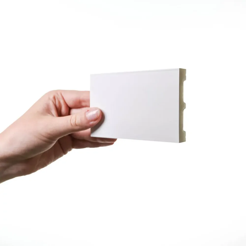 Orac Decor SX157 Plinthe - 6,5x1,3x200cm (h x p x L) - plinthe décorative polymère Carton 8 pièces / RAL9003- Plinthe Pour Parquet Et Stratifié