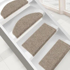 Floordirekt Tapis d'escalier Kalkutta Taupe Demi-circulaire 23,5 x 65 cm- Accessoire D'Escalier