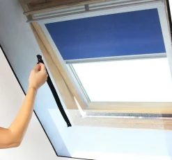 Avosdim Moustiquaire Pour Fenêtre<Toile Moustiquaire à scratch pour fenêtre VELUX - L130 x H150 cm