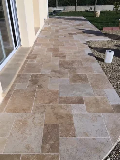Pattom TRAVERTIN STANDARD MIX (1er choix mix), pierre naturelle, Opus 4 formats EP 1,2cm (carton de 0,74m2) LIVRAISON PREMIUM- Travertin