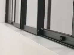 Vente-unique Verrière coulissante en aluminium thermolaqué noir 180x105 cm - RAVENA- Verrière