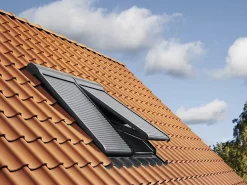 Velux Volet Roulant De Fenêtre De Toit|Volet Roulant De Fenêtre De Toit<Volet roulant rigide pour fenêtre de toit, gris anthracite, électrique, l.134 x H.140 cm, SML UK08 0000S